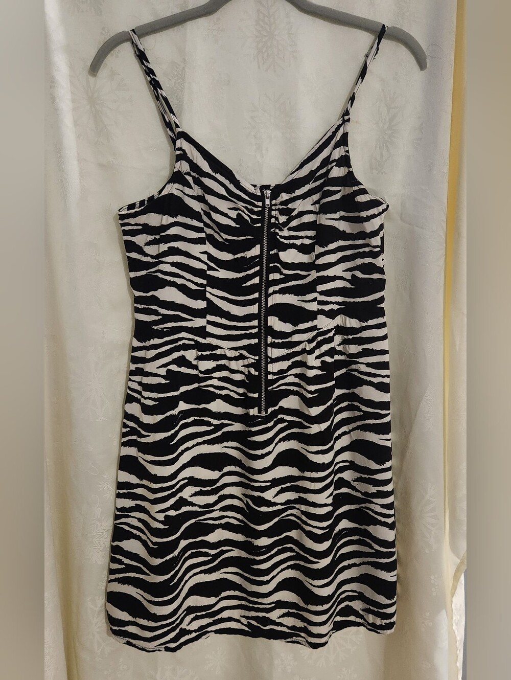 Divided By H&M Sz 10 Zebra Print Dress